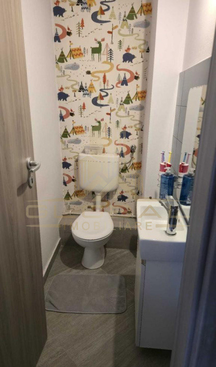 3 camere ,decomandat, 80 mp,  2 balcoane, zona str.Aurel Vlaicu, Marasti