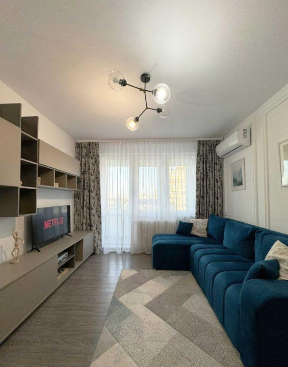 2 camere, decomandat, 40 mp,  balcon, zona Piata Hermes, Gheorgheni