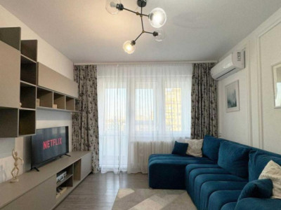 2 camere, decomandat, 40 mp,  balcon, zona Piata Hermes, Gheorgheni