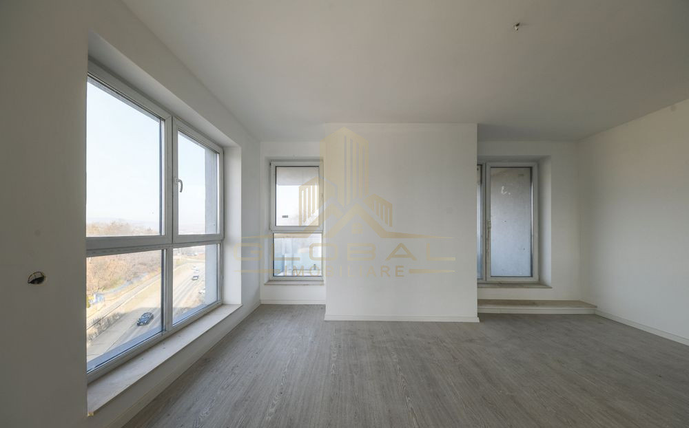 4 camere, 2 nivele , 126 mp, 4 terase, zona str.Taietura Turcului , Gheorgheni