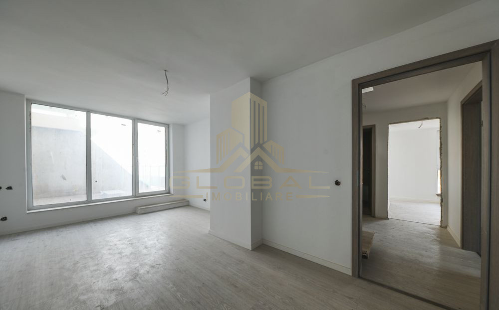 4 camere, 2 nivele , 126 mp, 4 terase, zona str.Taietura Turcului , Gheorgheni