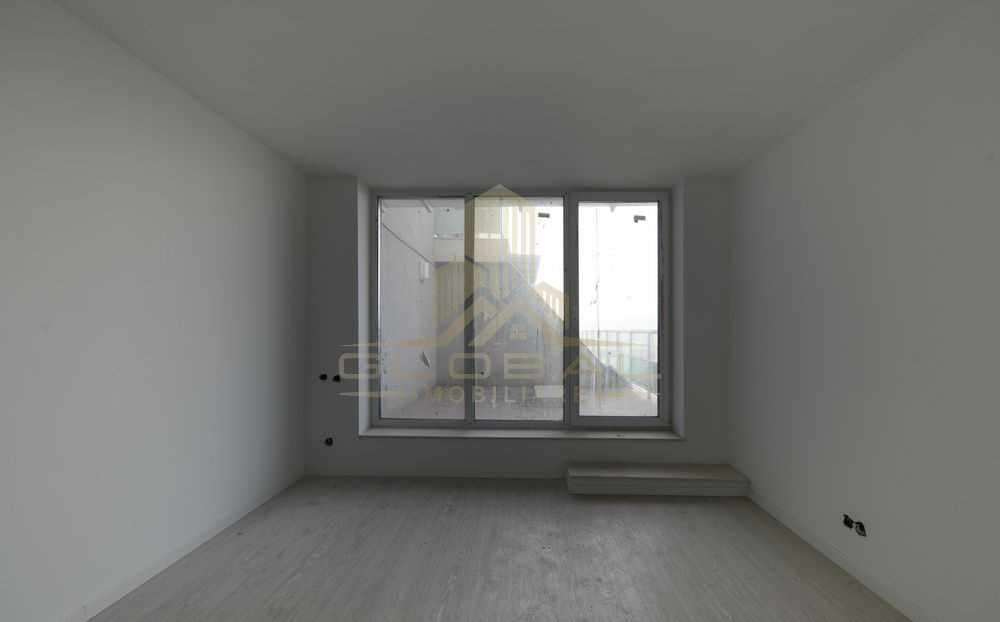 4 camere, 2 nivele , 126 mp, 4 terase, zona str.Taietura Turcului , Gheorgheni