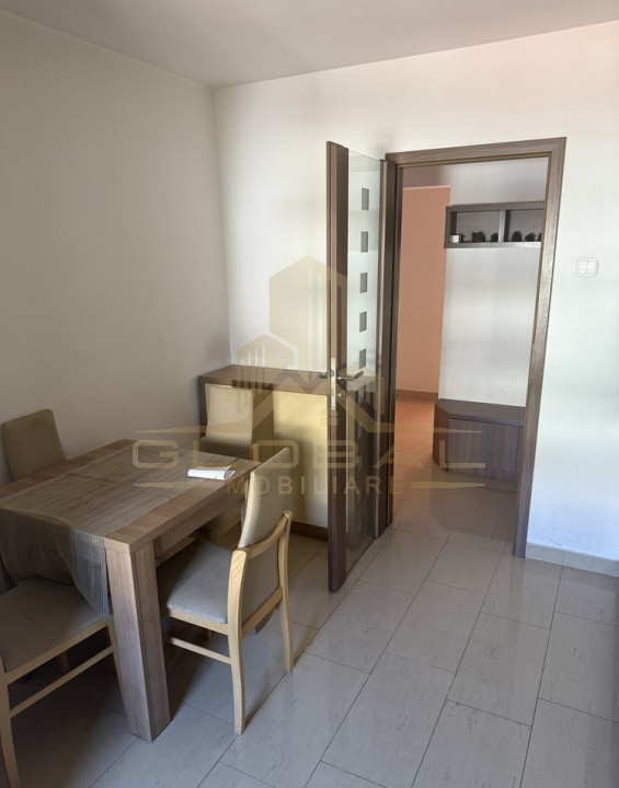 4 camere, decomandat, 78 mp, balcon, zona str. Gheorghe Dima, Zorilor