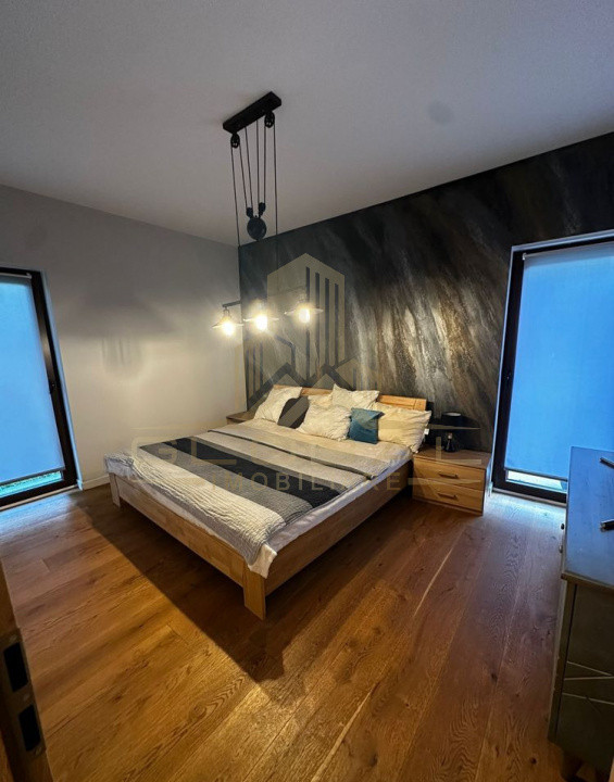 3 camere , vila/duplex , LUX, 78 mp, garaj, terasa, curte zona Gruia