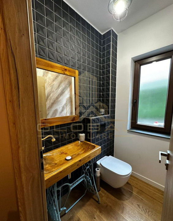 3 camere , vila/duplex , LUX, 78 mp, garaj, terasa, curte zona Gruia