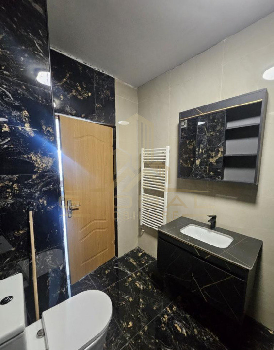 3 camere,  78 mp,  terasa, zona str.Strada Observatorului, Zorilor