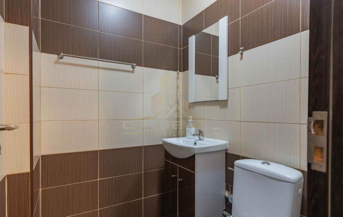 3 camere, decomandat, 73 mp,  balcon, zona str.Dorobantilor, Marasti