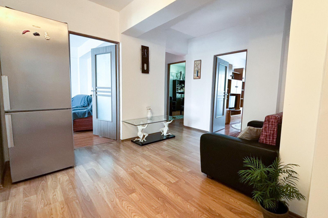 4 camere, 76 mp,  2 balcoane, zona Piata-Marasti, Marasti