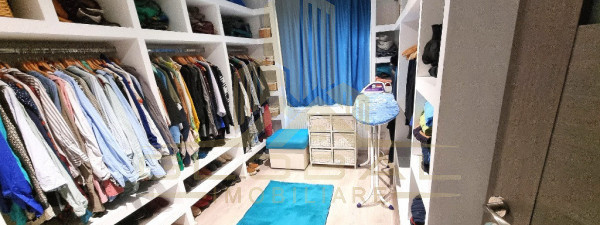 4 camere, 91 mp,  zona str.Strada Tășnad , Manastur