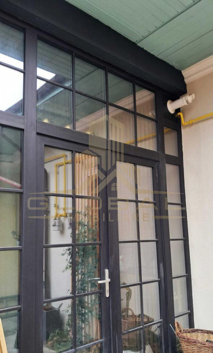 3 camere, casa, 2 nivele, 76 mp,  terasa, zona Piata Abator, Semicentral