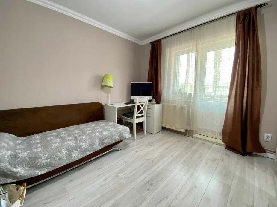 4 camere, , 79 mp,  2 balcoane, parcare, zona Iulius Mall, Gheorgheni