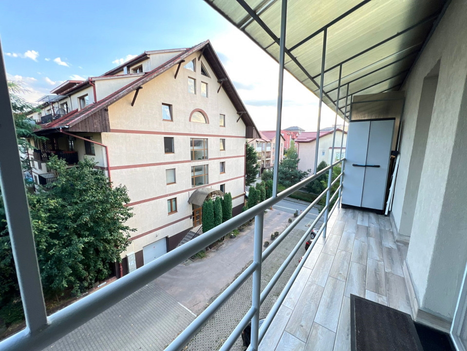 3 camere , 60 mp, 2 parcari,2 terase, Zona liceului ELF , Buna Ziua