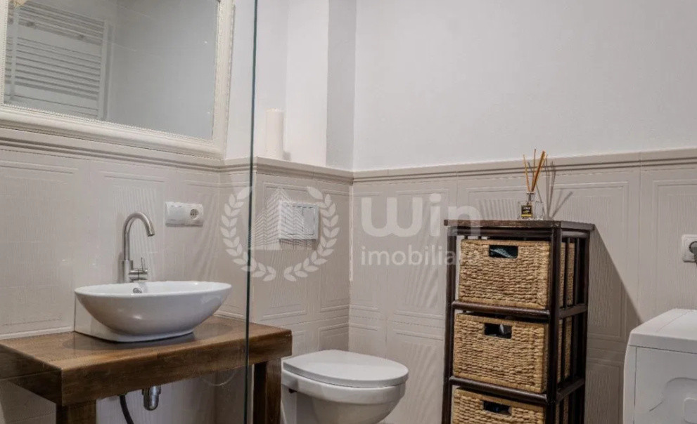 3 camere , Lux, 67 mp,  terasa, zona str. Calea Turzii, Buna-Ziua