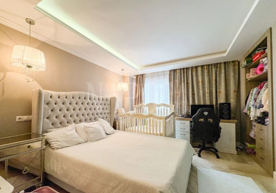 3 camere ,LUX, 120 mp, parcare, zona Europa, cartier Europa