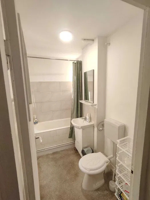 2 camere ,decomandat, 56 mp, zona str.unirii, Gheorgheni