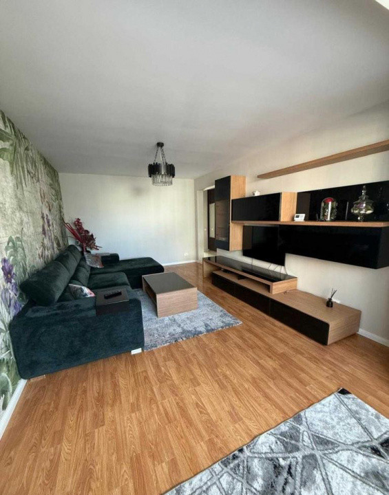 3 camere ,decomandat, 70 mp, balcon, zona str.Gorunului , Marasti