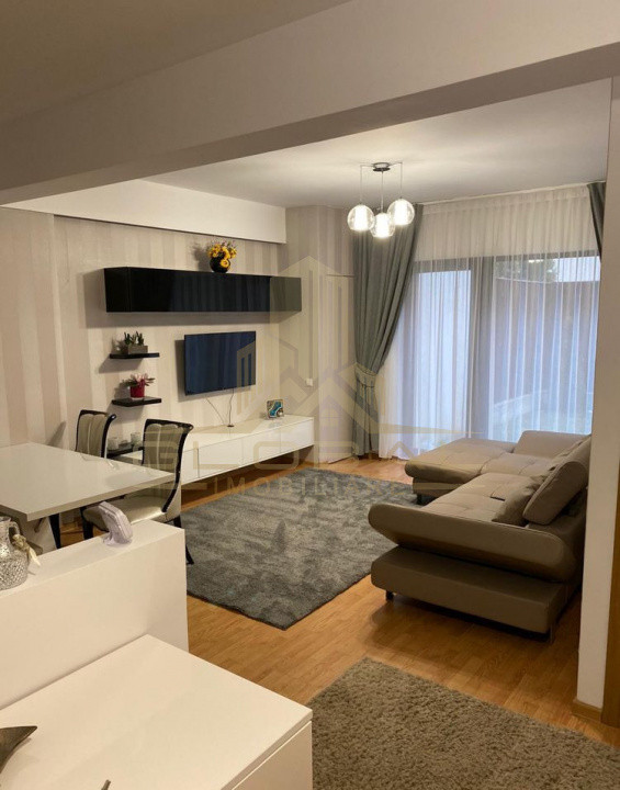 2 camere , 51 mp,  terasa cu curte 33 mp, zona str.Miko Imre, Calea Turzii