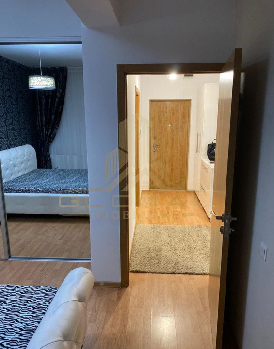 2 camere , 51 mp,  terasa cu curte 33 mp, zona str.Miko Imre, Calea Turzii