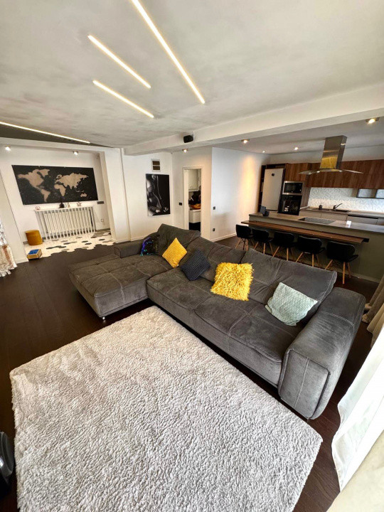 3 camere, 106 mp,  terasa, parcare,  zona str.Eugen Ionesco, Zorilor