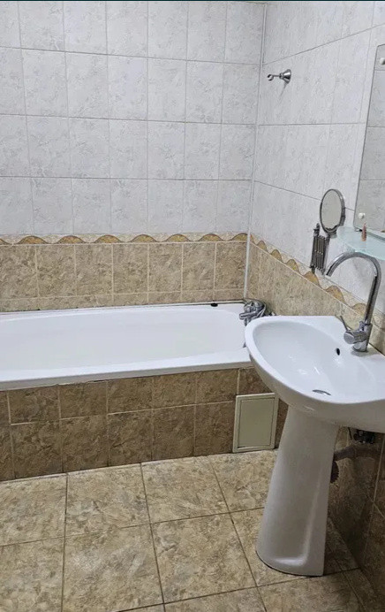 3 camere ,86 mp,  balcon, zona str.Nasaud, Marasti
