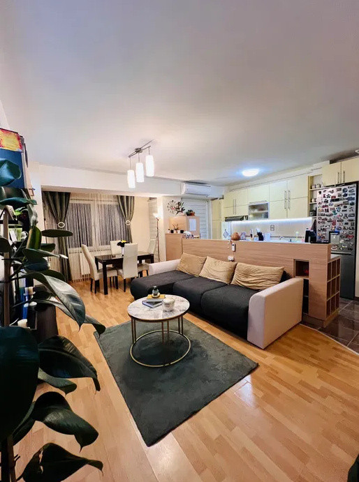 3 camere , 67 mp,  balcon, parcare, zona str.Calea Dorobantilor, Marasti