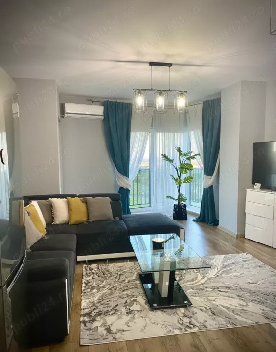 3 camere, LUX, 76 mp,  2 terase, parcare, zona str. Mihai Romanul, Gara