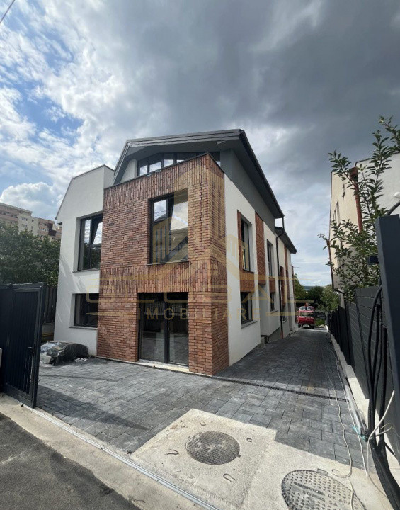 5 camere, duplex, 134 mp,  terasa, garaj, zona str.Meteor, Zorilor