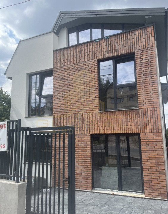 5 camere, duplex, 134 mp,  terasa, garaj, zona str.Meteor, Zorilor