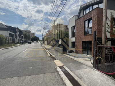 5 camere, duplex, 134 mp,  terasa, garaj, zona str.Meteor, Zorilor