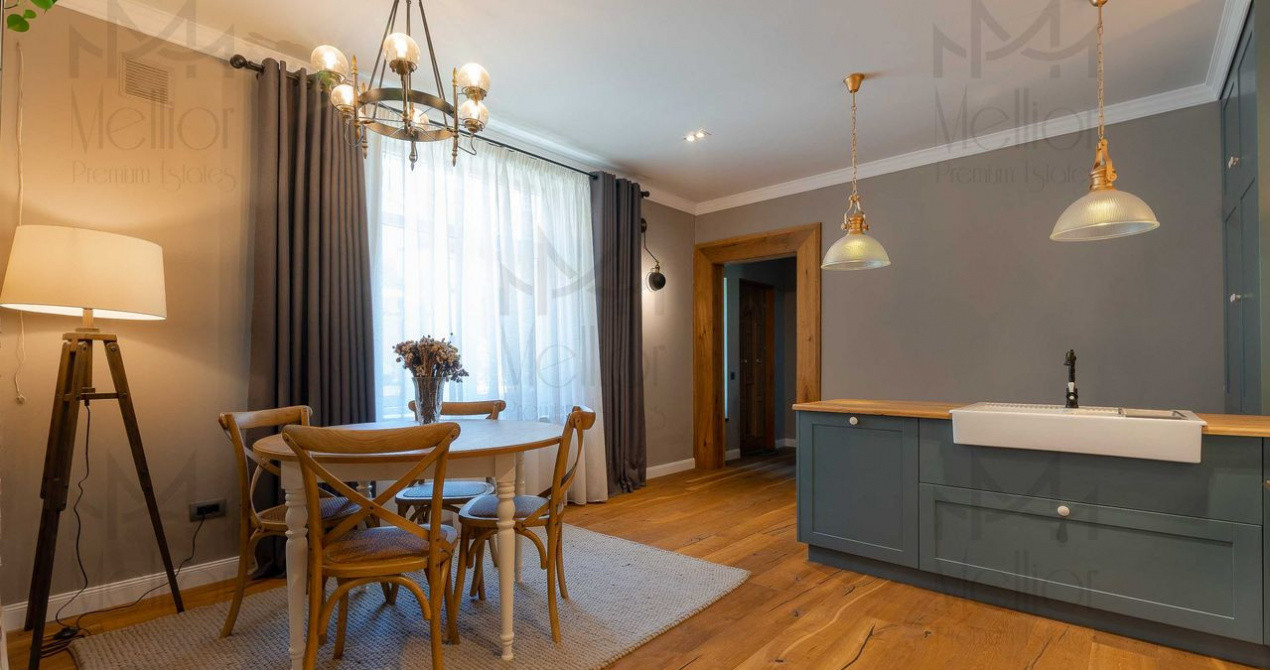 3 camere, Lux, 78 mp,  terasa, zona str.Decebal, Centru