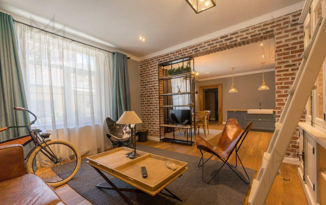 3 camere, Lux, 78 mp,  terasa, zona str.Decebal, Centru