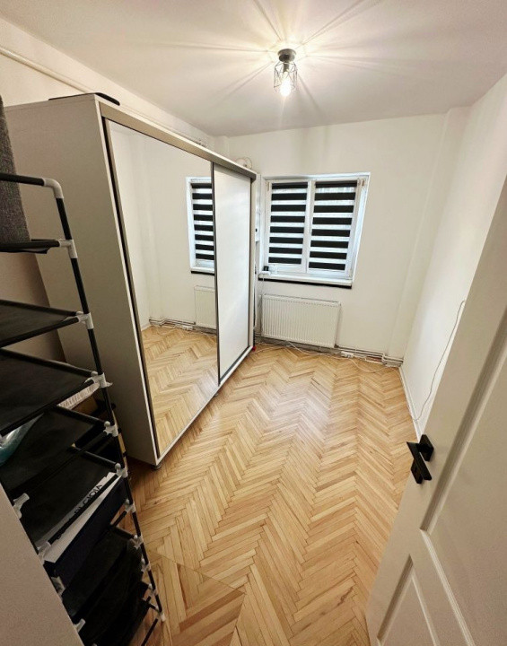 4 camere ,decomandat, 70 mp,  terasa, 2 parcari, zona str.Aurel Vlaicu, Marasti