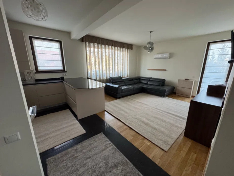 2 camere, 55 mp, curte proprie 110 mp, parcare, zona str.Eugen Ionesco, Zorilor