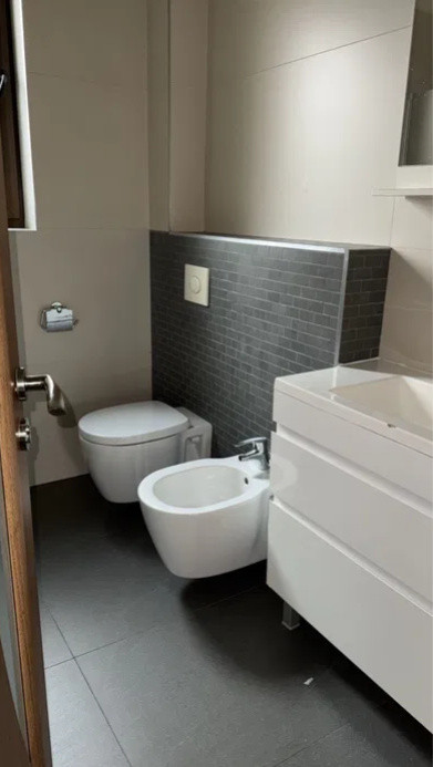 2 camere, 55 mp, curte proprie 110 mp, parcare, zona str.Eugen Ionesco, Zorilor