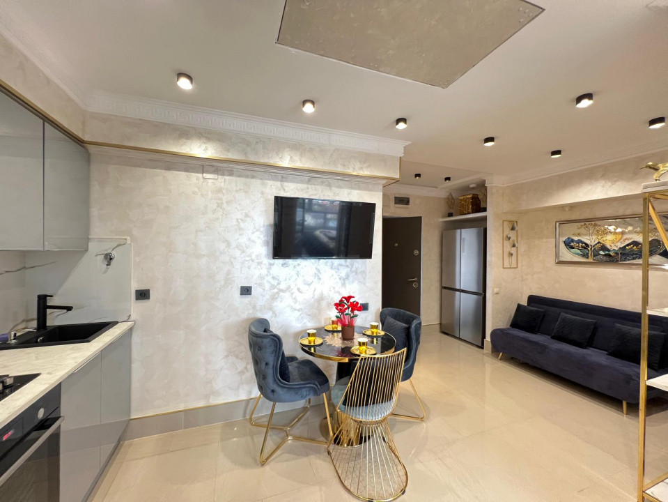 2 camere  ,Lux,  Totul Nou, Panorama, parcare,zona Grand Hotel Italia 