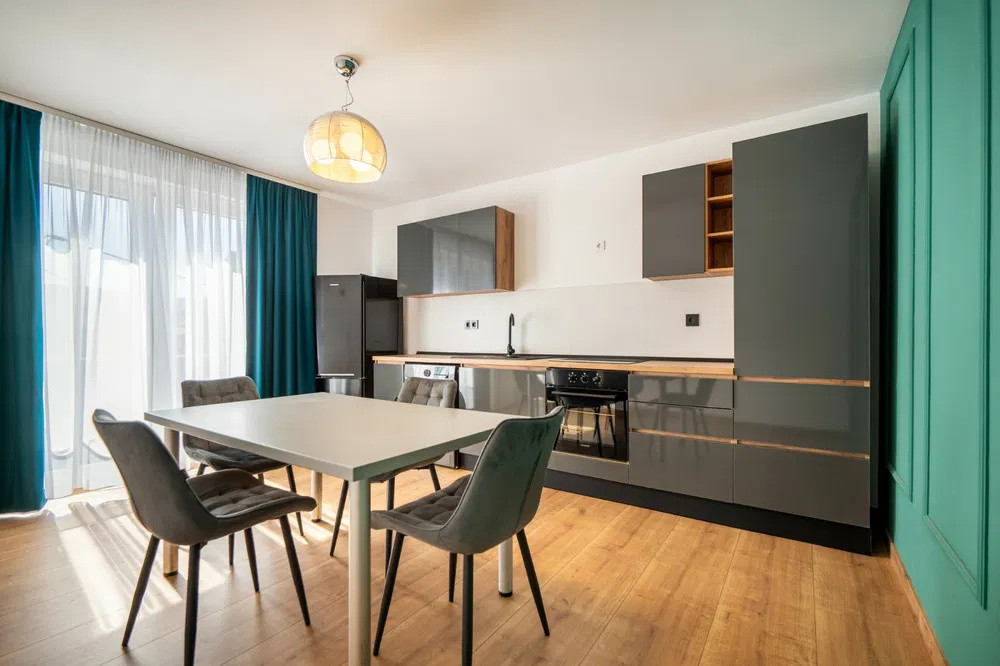 Apartament in Duplex , Lux Totul Nou, 80 mp- garaj - Europa, E.Ionesco