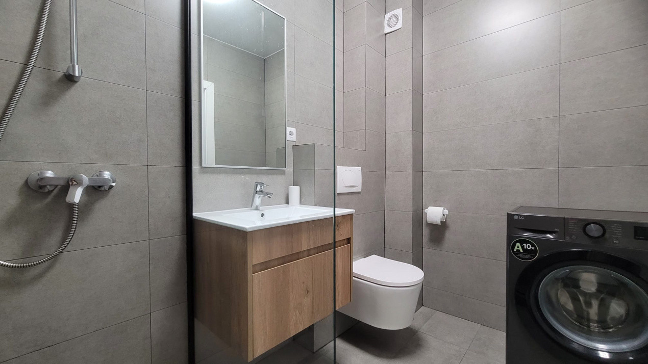 2 camere, decomandat, Lux,  56 mp,  terasa,, garaj, Andrei Muresanu