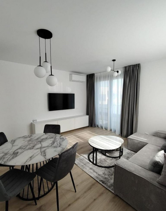 2 camere ,Lux, Totul nou 55 mp,  terasa, zona Intre Lacuti Iulius Mall