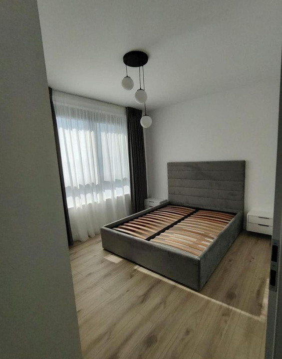 2 camere ,Lux, Totul nou 55 mp,  terasa, zona Intre Lacuti Iulius Mall