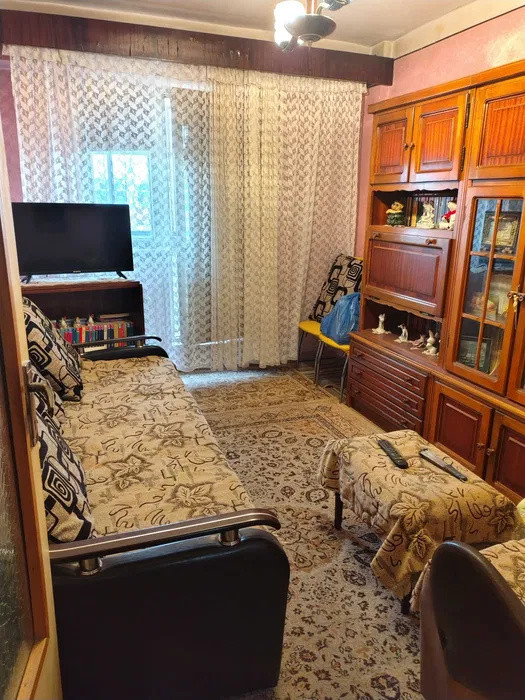 3 camere ,decomandat, 73 mp,  zona str. Bulevardul 21 Decembrie 1989, Marasti