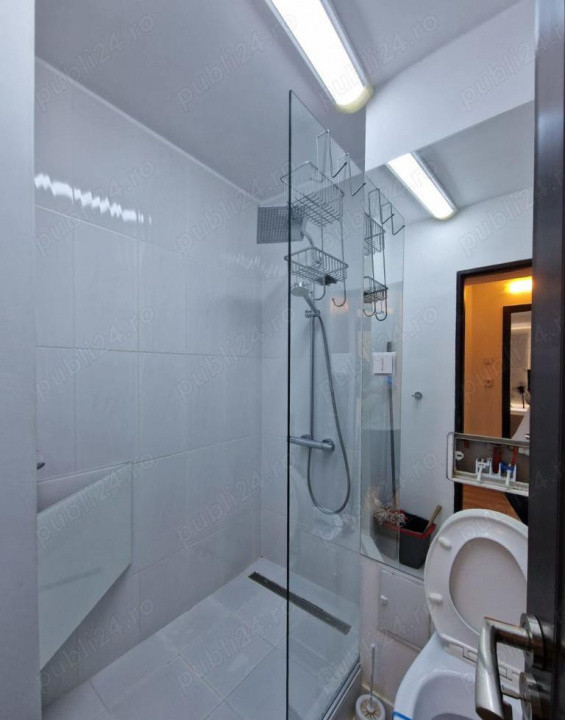 3 camere ,decomandat, NOU,  garaj, 70 mp, str.Rapsodiei, Zorilor