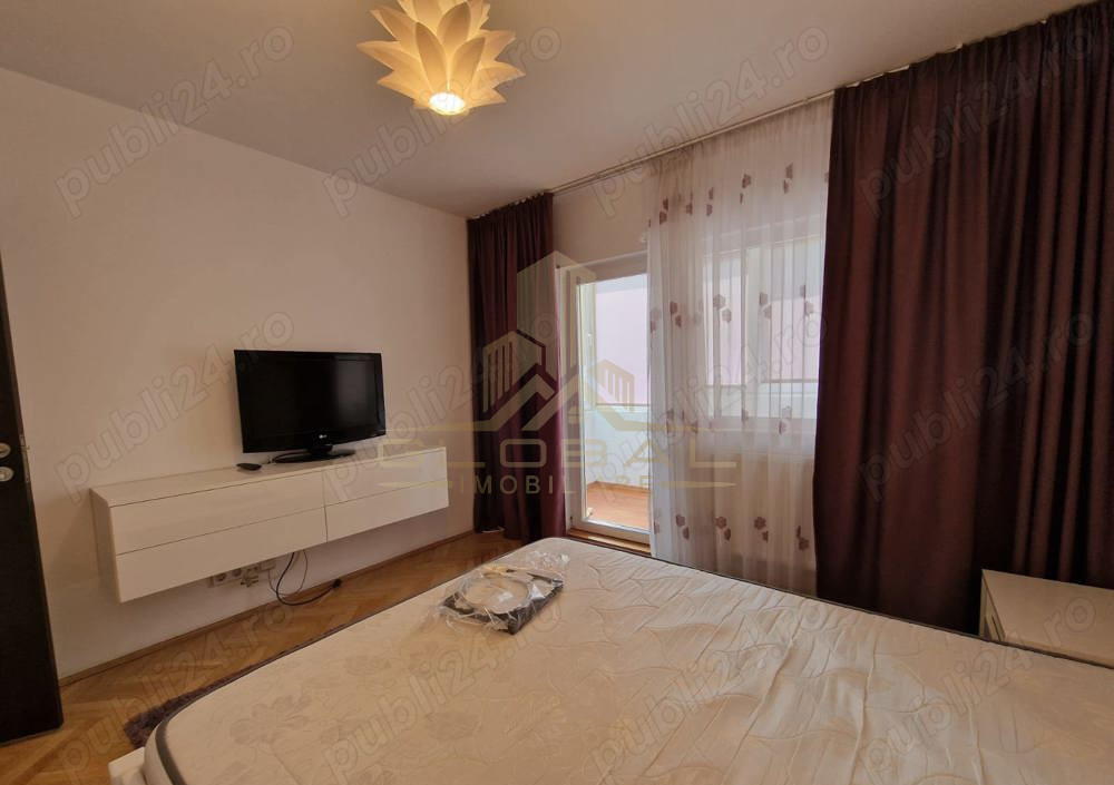 3 camere ,decomandat, 70 mp ,TOTUL NOU, garaj , Str.Rapsodiei, Zorilor