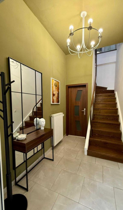 3 camere ,la Casa, 90 mp, Totul Nou, zona str.Somesului, Centru