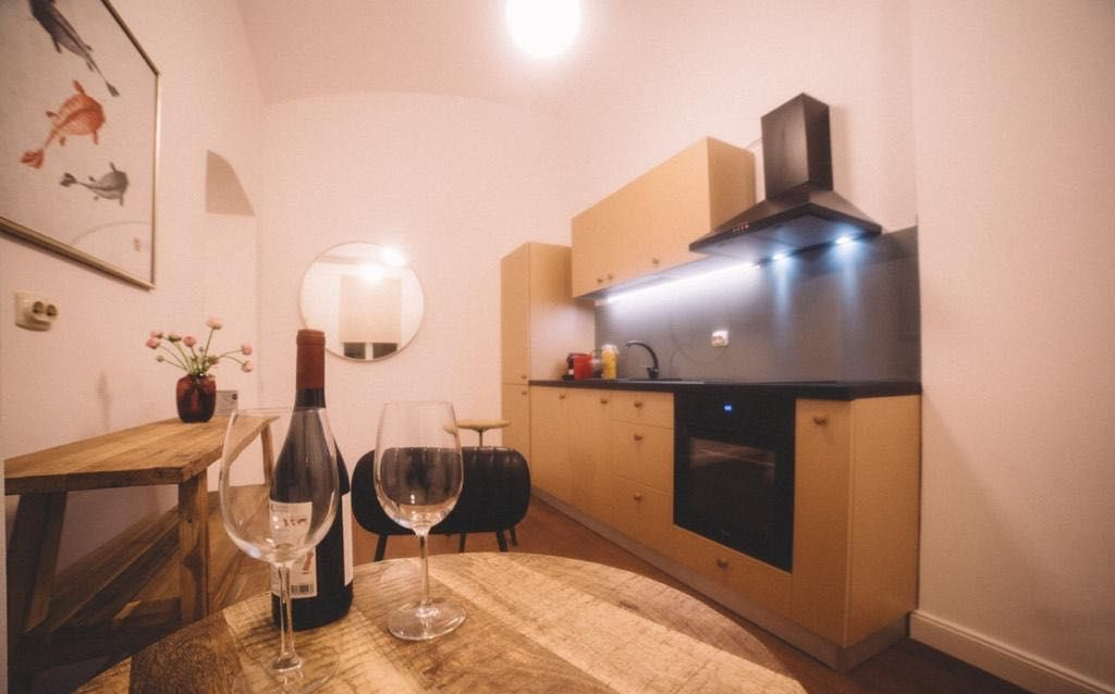 2 camere, decomandat, 66 mp, zona .Piata Muzeului, Centru