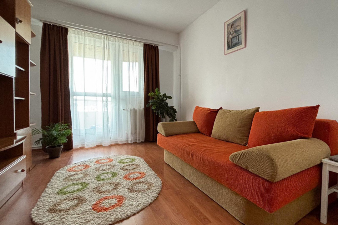 4 camere, 76 mp,  2 balcoane, zona Piata-Marasti, Marasti