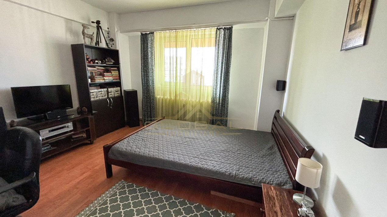 4 camere, 76 mp,  2 balcoane, zona Piata-Marasti, Marasti