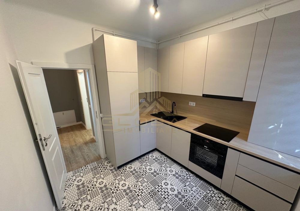 2 camere ,decomandat, Totul Nou, 55 mp, boxa, zona Horea