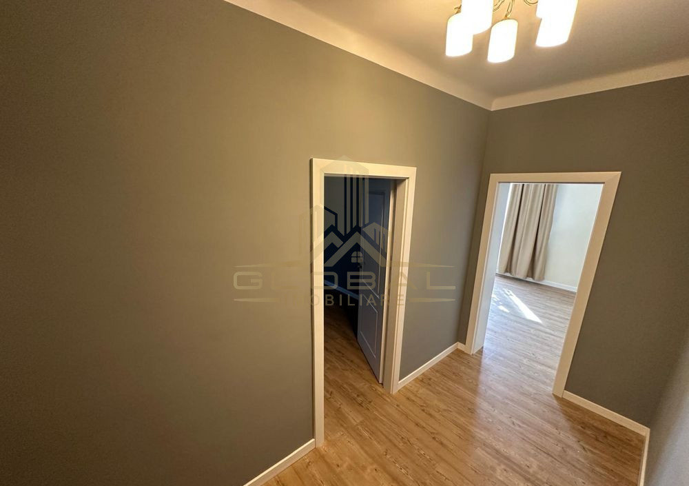 2 camere ,decomandat, Totul Nou, 55 mp, boxa, zona Horea