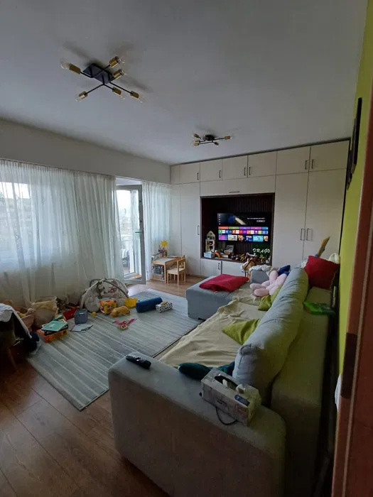 2 camere ,decomandat, 57 mp, terasa, zona str.Observatorului, Zorilor