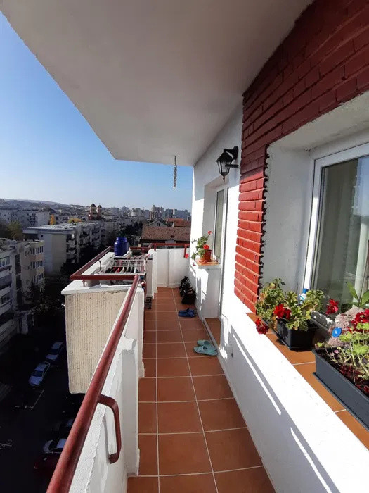 2 camere ,decomandat, 57 mp, terasa, zona str.Observatorului, Zorilor
